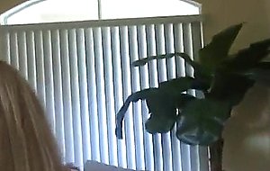 Gigi and Annie give lesbian sex a try