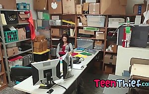Teenthief-22-4-217-shoplyfter-naiomi-mae-full-hi-18hd-