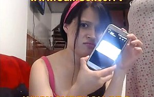 She make a webcam show when her mother is here pashe