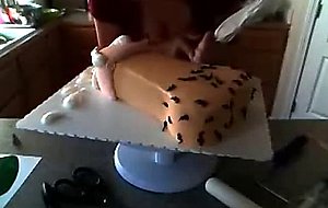 How to make a penis cake part 3 small