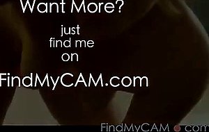 Bootylicious blonde butt shaking on webcam