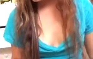 Sexy mariah shows all