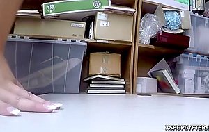 Dakota rain fucked the stolen cucumber