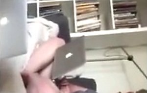 Alt girl sucking cock