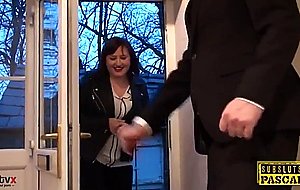 Chubby british sub cockrides maledom analy