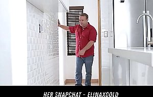 Teen Fucks Her Dipshit Stepbro HER SNAPCHAT ELINAXGOLD
