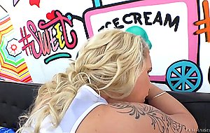 MILF Ryan needs to feed her fat ass with a throbbing cock 