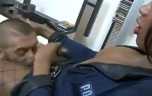 Titty ebony police tranny nailing blowing guy