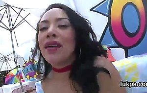 Luscious bombshell flaunts big booty and gets anus rode
