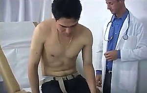 Doctor gives patient a anal exam with his tongue