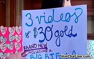 Busty babe masturbating at hotchatlive