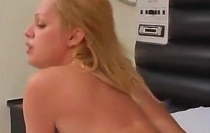 Fucking busty blonde tranny ass