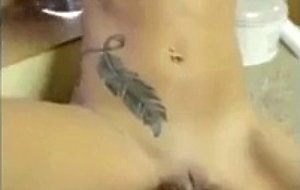 Rough morning sex with honey girlfriend 