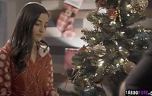 Derrick sneakily fucked emilys pussy 