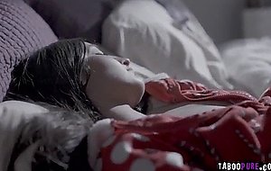 Derrick sneakily fucked emilys pussy 