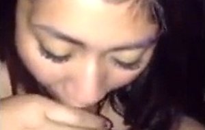 Mexicana teen gets caught giving a bj at a pa 