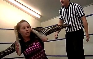 Female sleeperhold ko and hom 