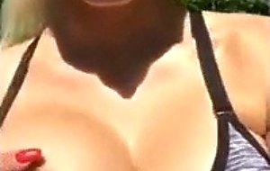 Big tits blonde play 