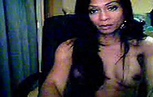 Legendary lilienne li plays on cam