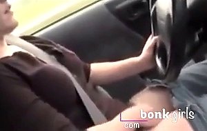 She fingers her pussy while driving 