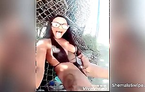 Big dick solo amateur shemales