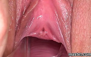 Hot czech teen stretches her soft snatch to the pe 