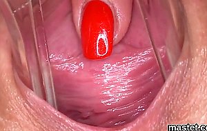 Hot czech teen stretches her soft snatch to the pe 