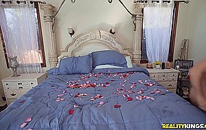 Blonde Monster MILF Alura Jenson Got Tits