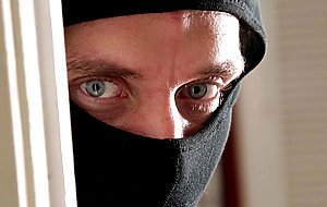 Smart blonde MILF caught a bad thief and used his thing