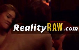 Blindfolded sex games to heat things up 
