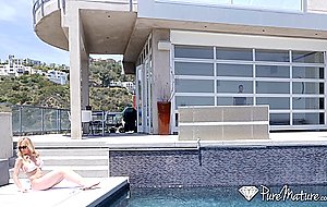 Sunbathing huge tittied Brandi Love ambushed for some stretching