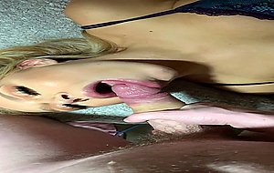 Cumming on girlfriends face after she deepthroats me