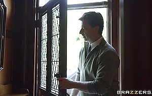 Private Detecitve Records Cheating MILF Stacey!
