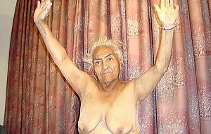 HelloGrannY Amateur Latin Matures in Compilation