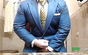 Str8 daddy jerking off in suit 