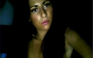 Milf spreading pussy on chat