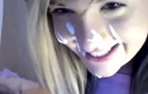 Barbie bate on cam fap it