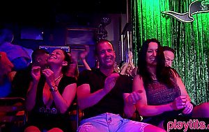 Amateur couples invited to a swinger club for a spin