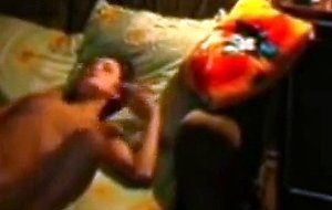 Hot teen masturbates in bed