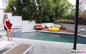 Busty Mercedes Carrera milf ass bounces on a rockhard dick