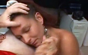 Mature blow job on the floor