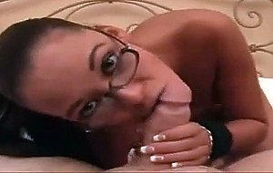 Asian teen babe gets a dirty and messy cumshot