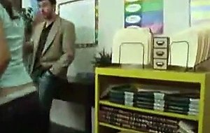 School teaches bra fitment