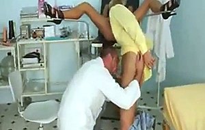 Cock sucking bi doctor in mmf...