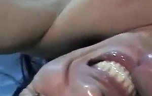 Amateur tranny gets a cum on her face