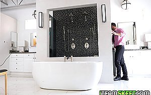 Lily Larimar offers to go the extra mile for a tired hard working Brock Cooper