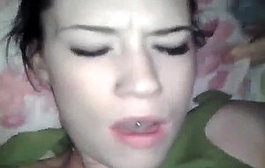 Amateur girl homemade 52613 creamy pussy gets fucked p v style