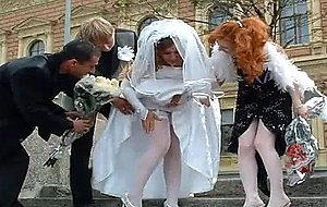 Real brides upskirts!