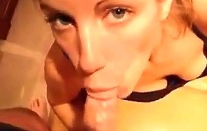 Svensk Blond suger som ett proffs