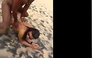 They Take Turns Taking Dick On The Beach